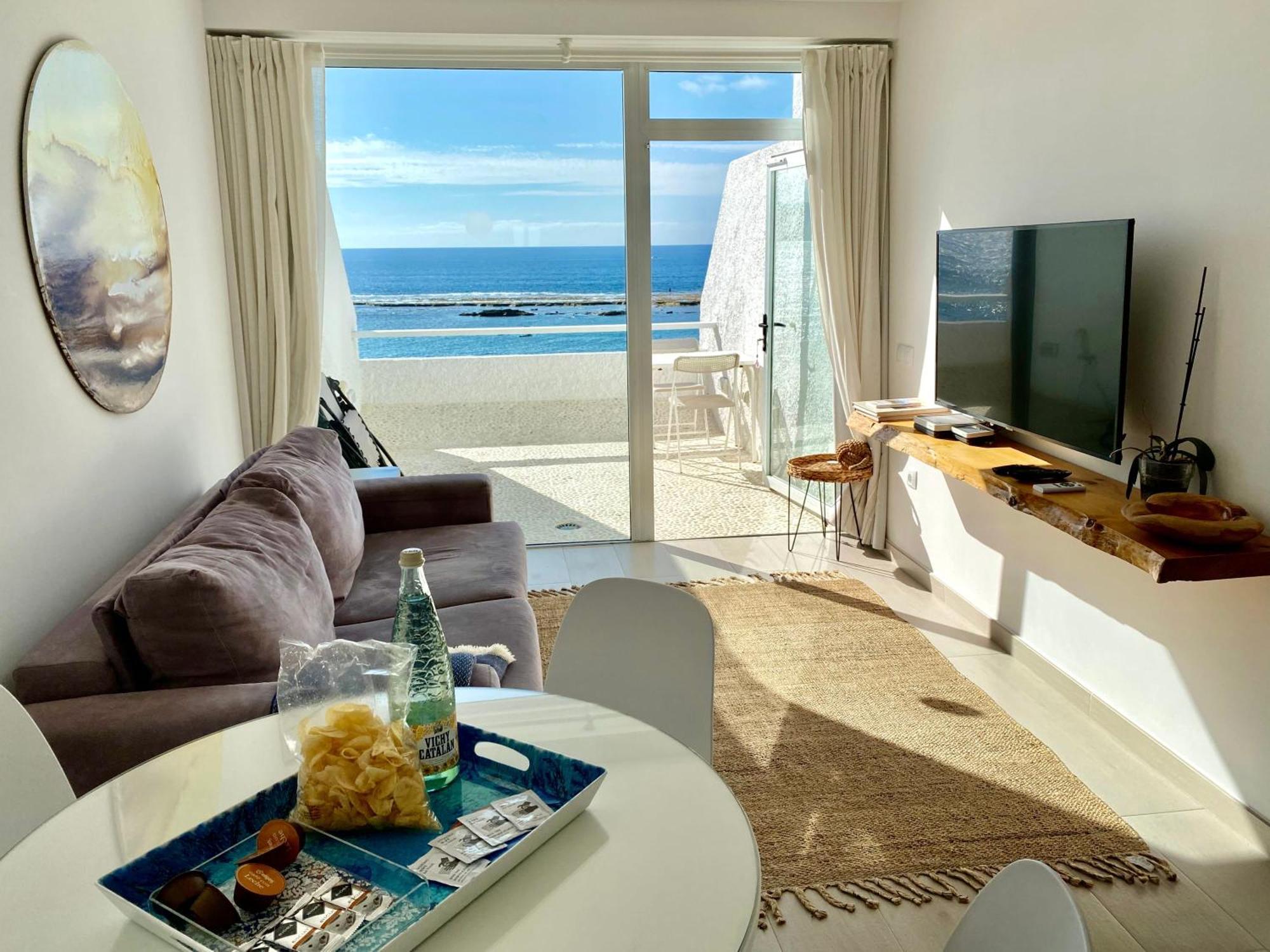 Beachfront Apt With Open Terrace In Las Canteras Διαμέρισμα Λας Πάλμας ντε Γκραν Κανάρια Εξωτερικό φωτογραφία